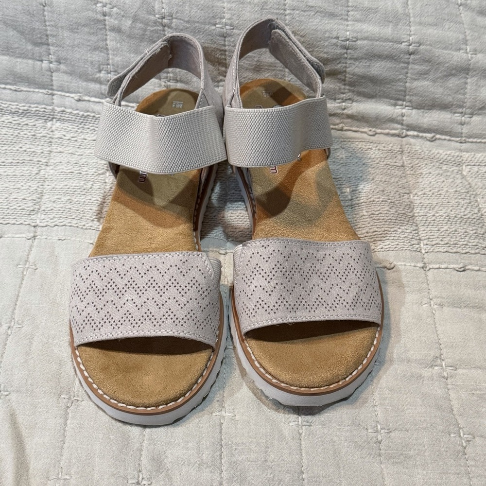New Skechers Bobs Desert Kiss Women's Size 6.5 Excellent Condition - Picture 1 of 6